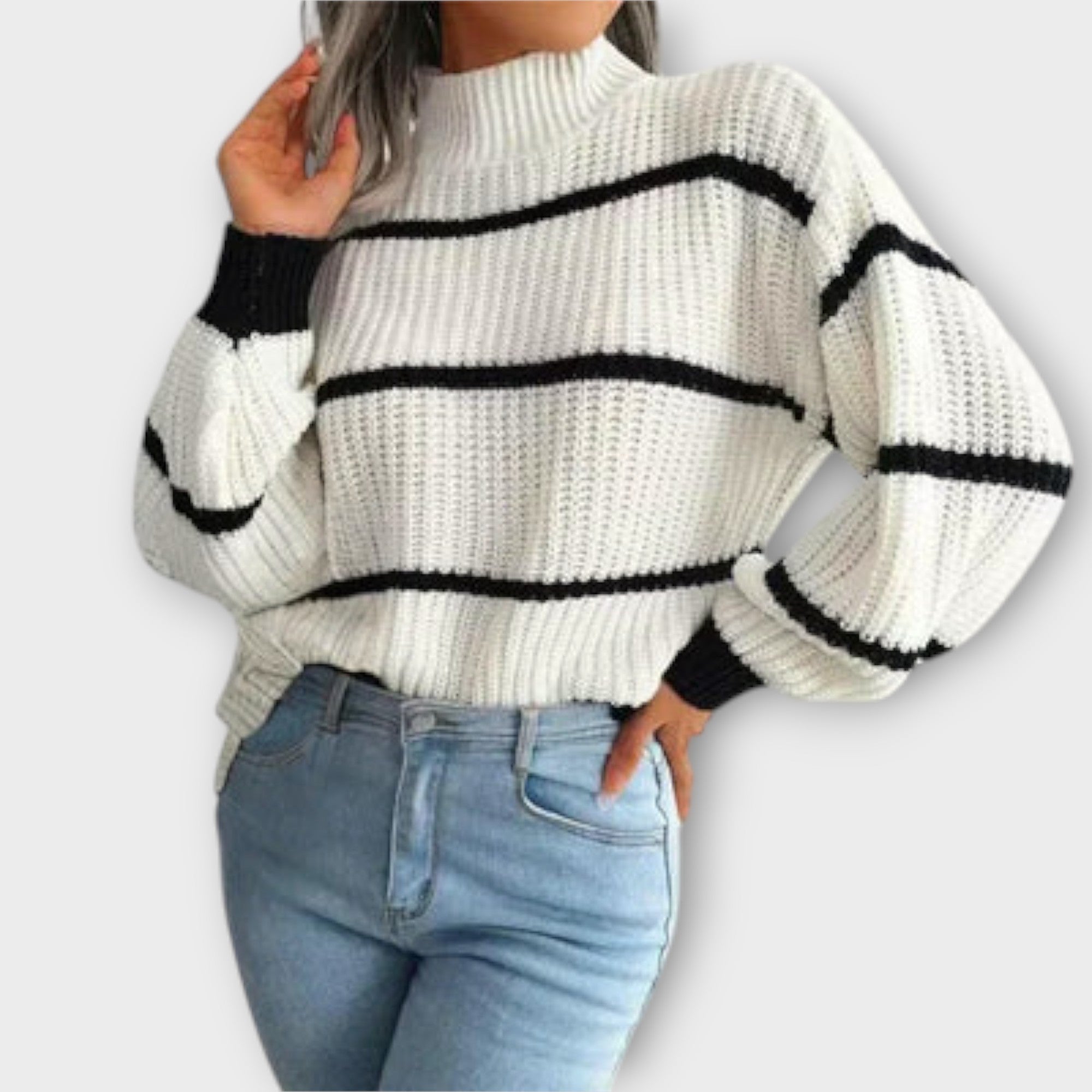 Saphira – Ethereal Sweater