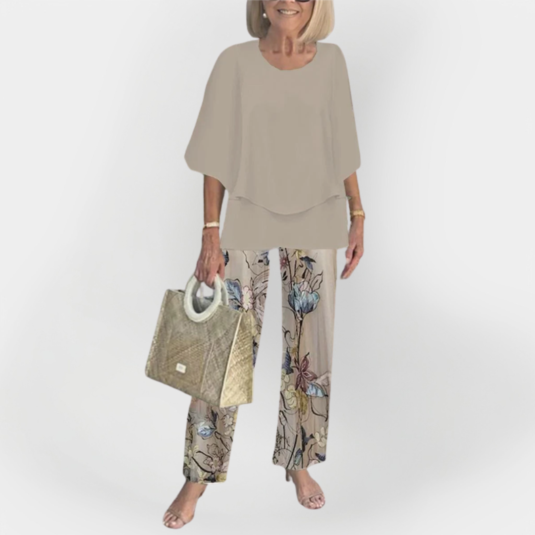Stylish Set With Comfortable Blouse and Pants