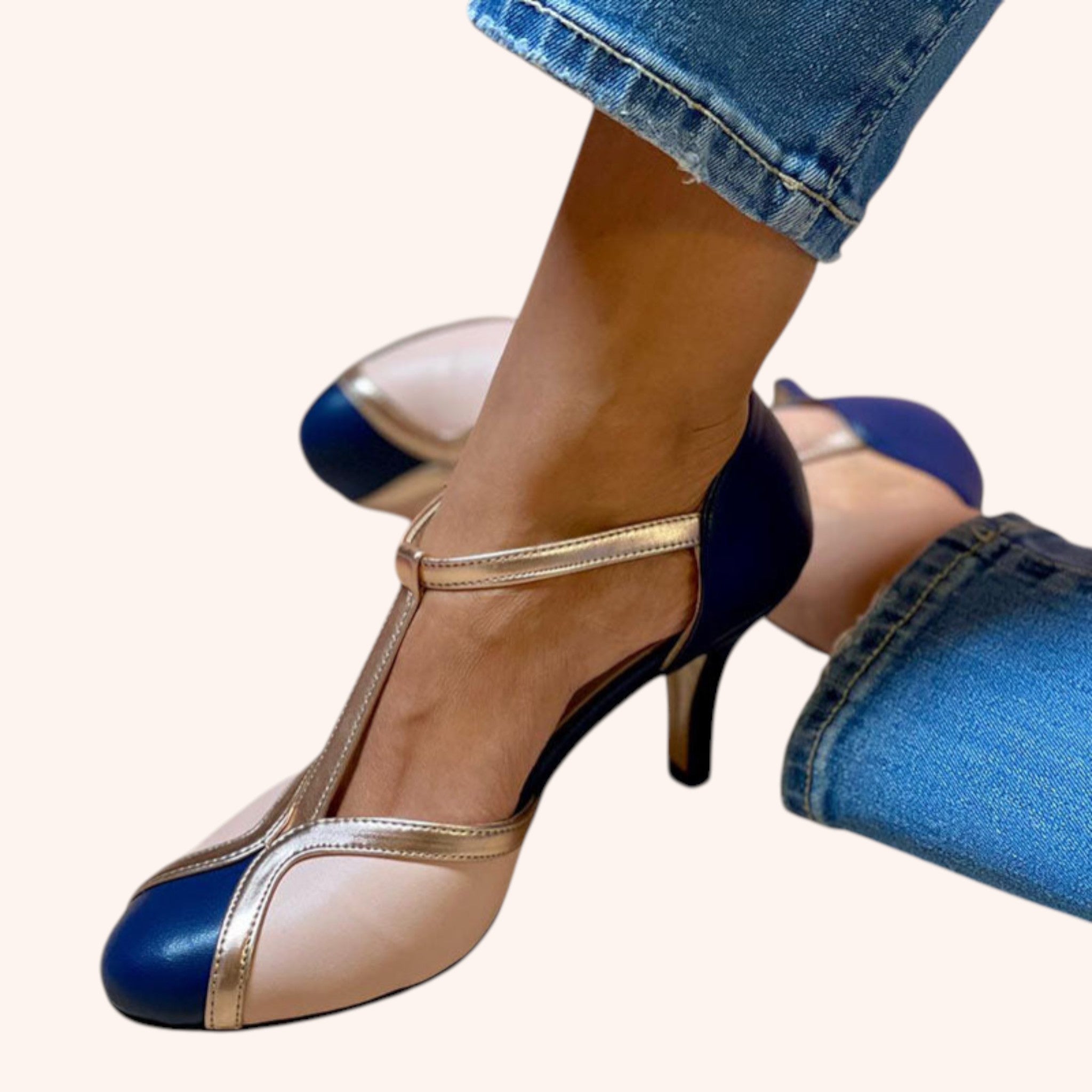 Laya T-Strap Pumps,Round Toe