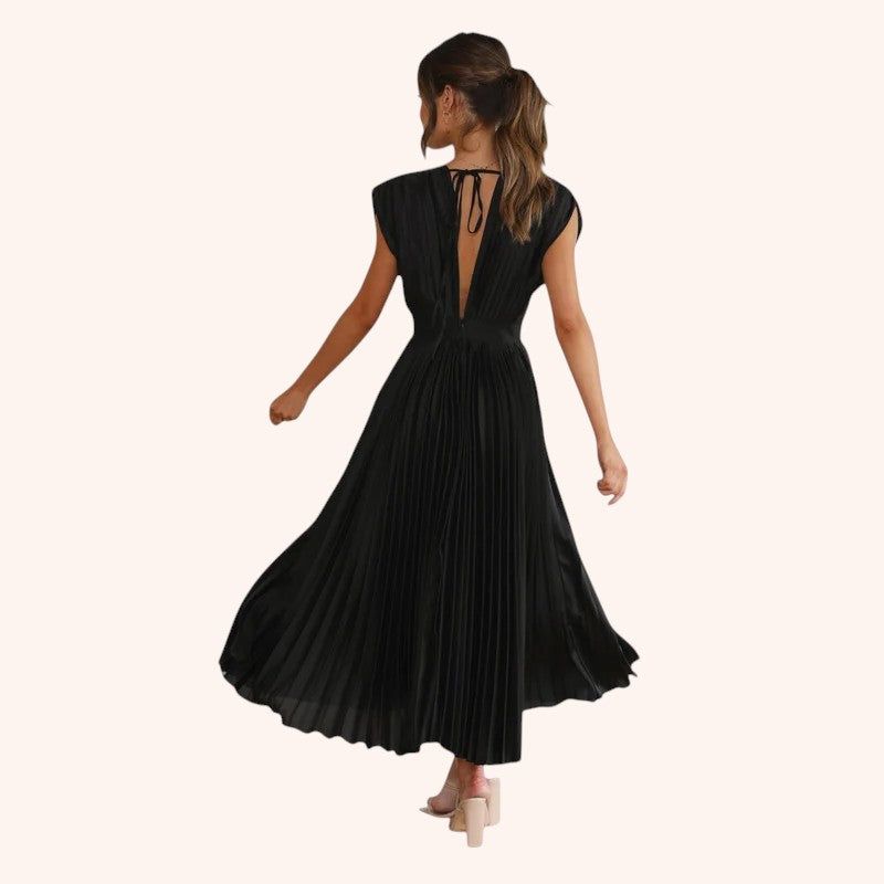 Mila - Pleated Midi Dress