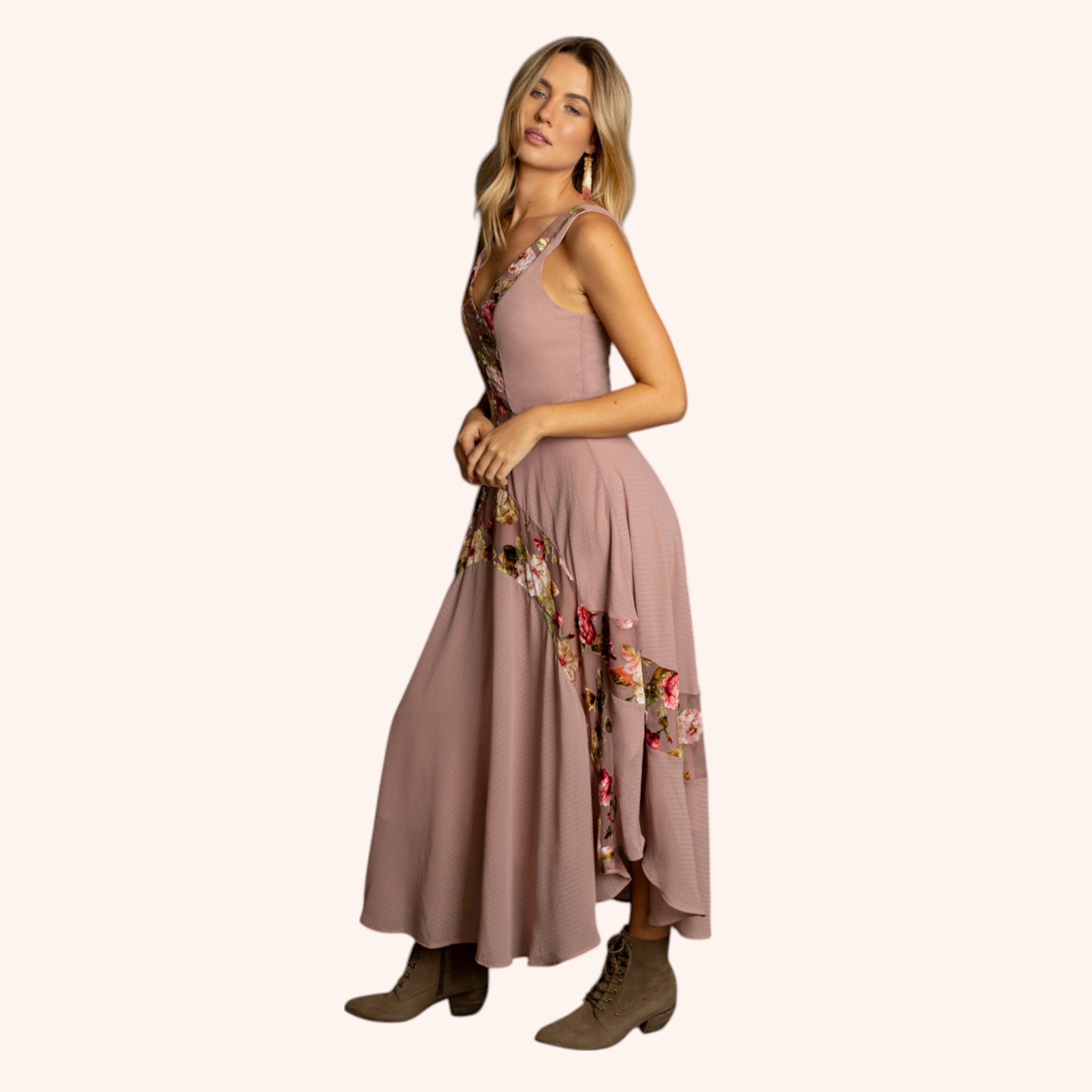 Nahri Dress in Ashe Rose