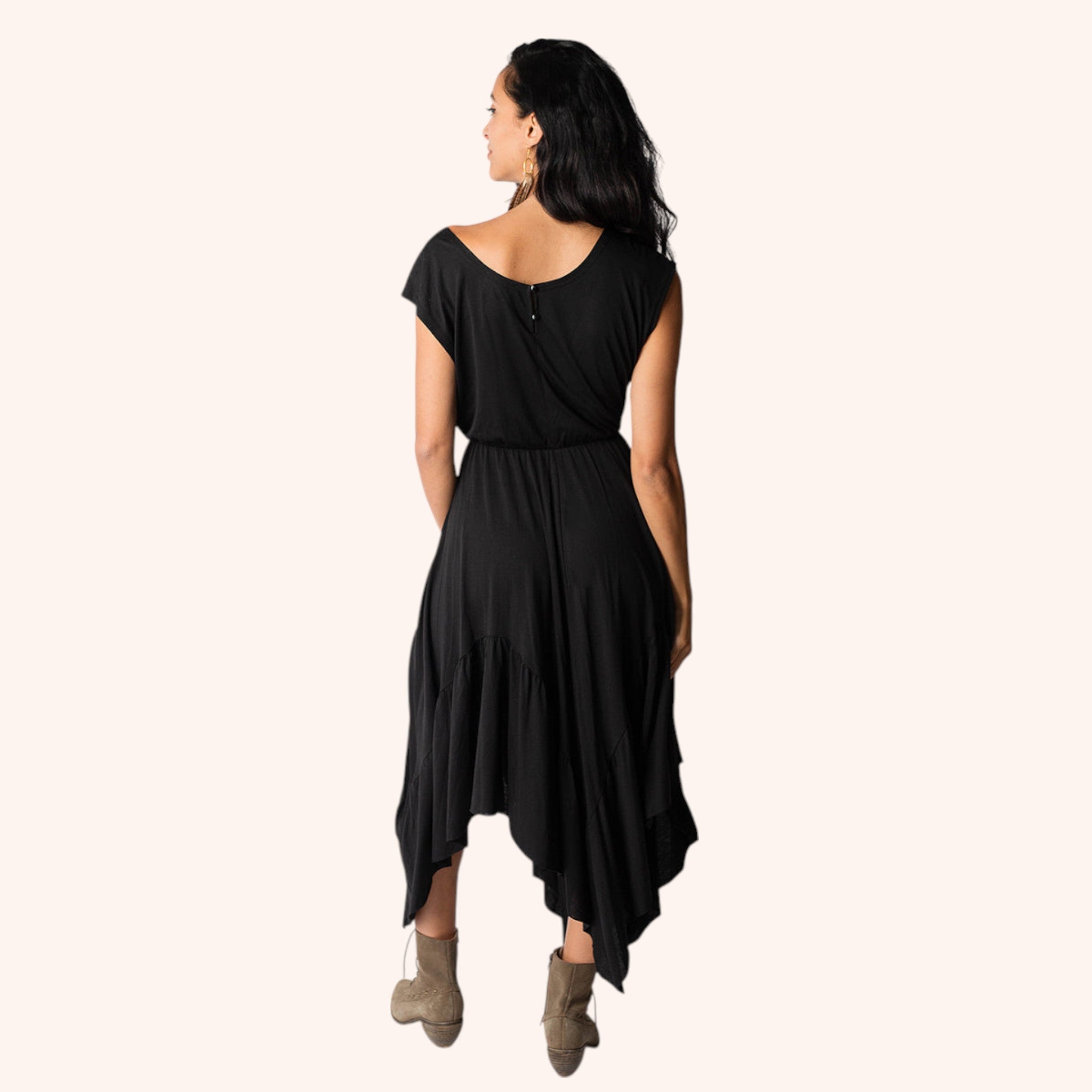 Adelise – Gilded Dress