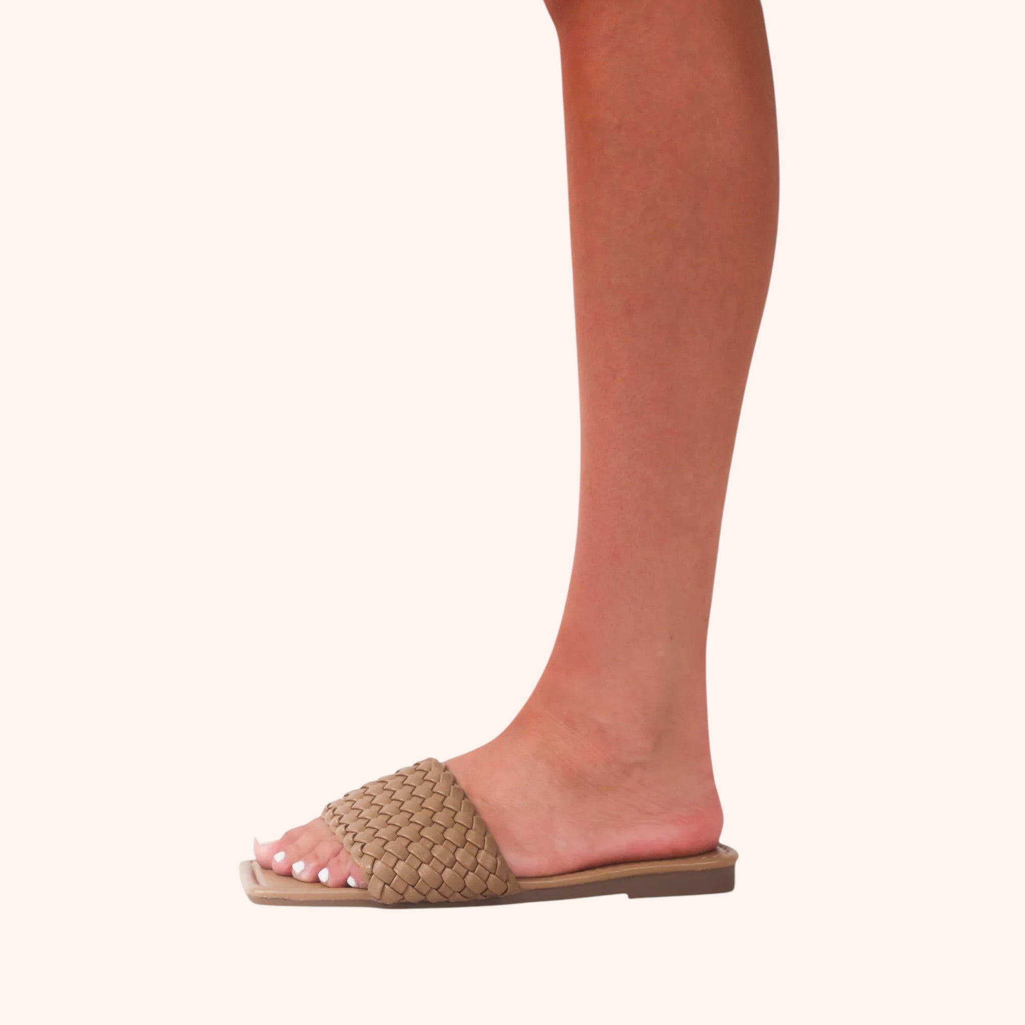 Mila - Woven Slides